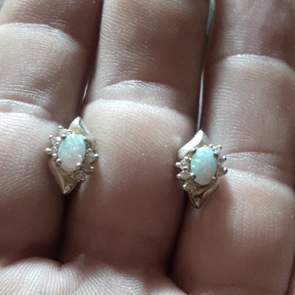 Elegant Opal and Sterling Silver (925) Earrings